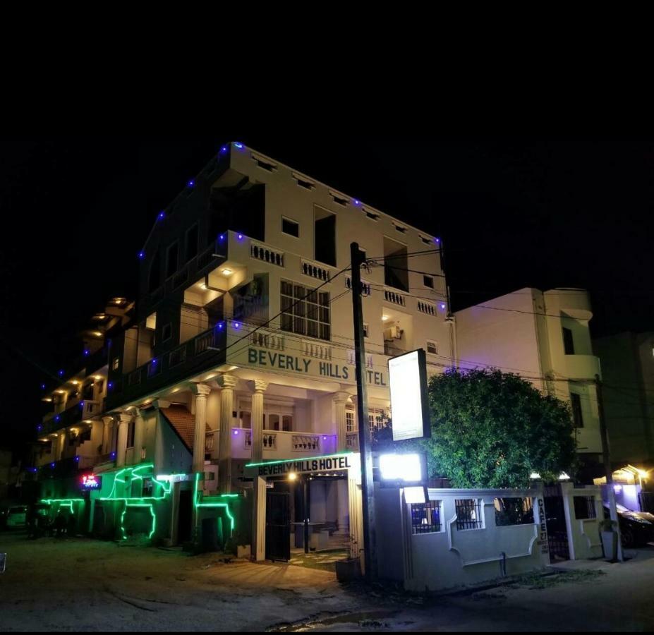 Beverly Hills Hotel Dehiwala-Mount Lavinia Esterno foto
